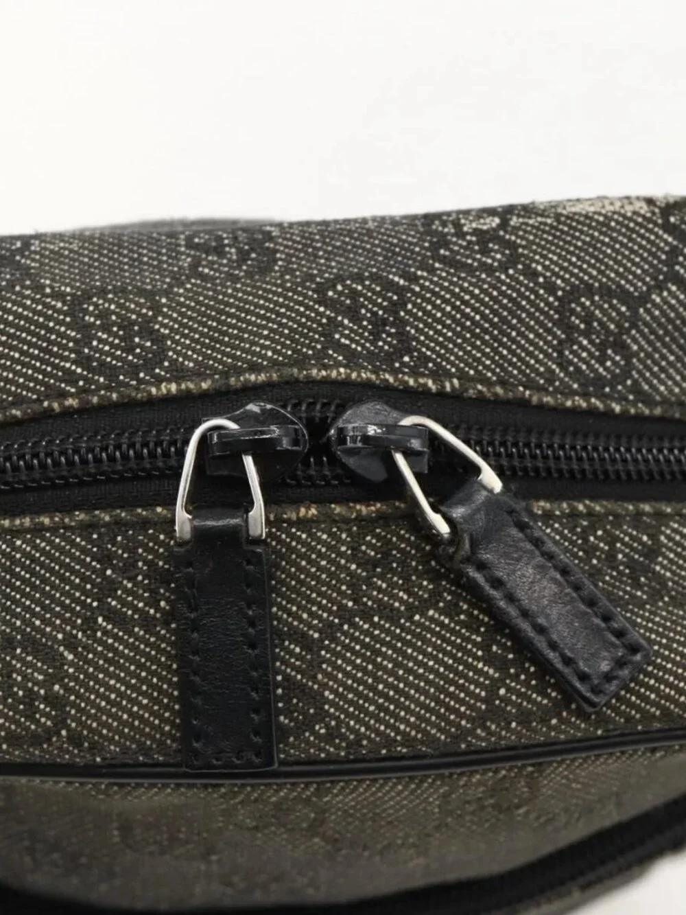 GUCCI GG Canvas Shoulder Bag Black Silver 03136 Auth 175385